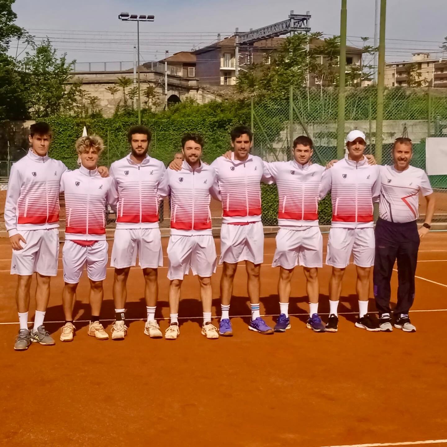 La squadra dello Junior Tennis Milano che disputa il campionato di Serie B2 2024